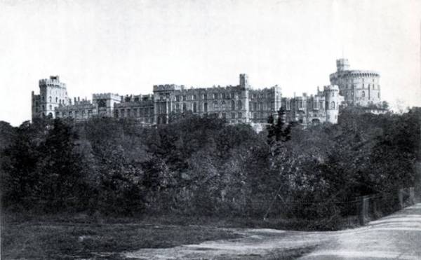  Windsor Castle